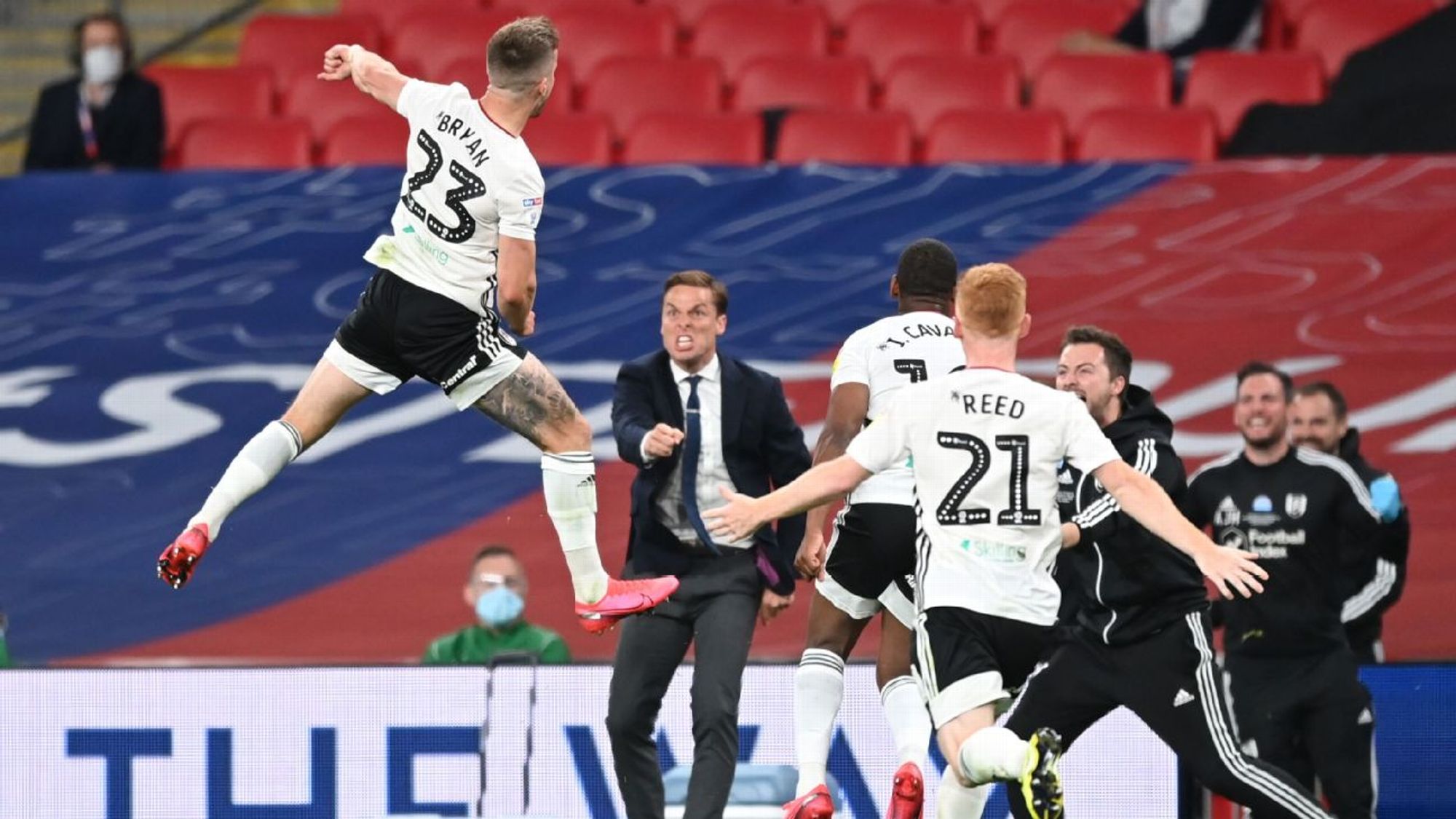 首先令人惊 首先令人惊